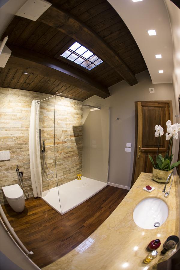 B&B Charme Celestino V° LʼAquila Exterior foto